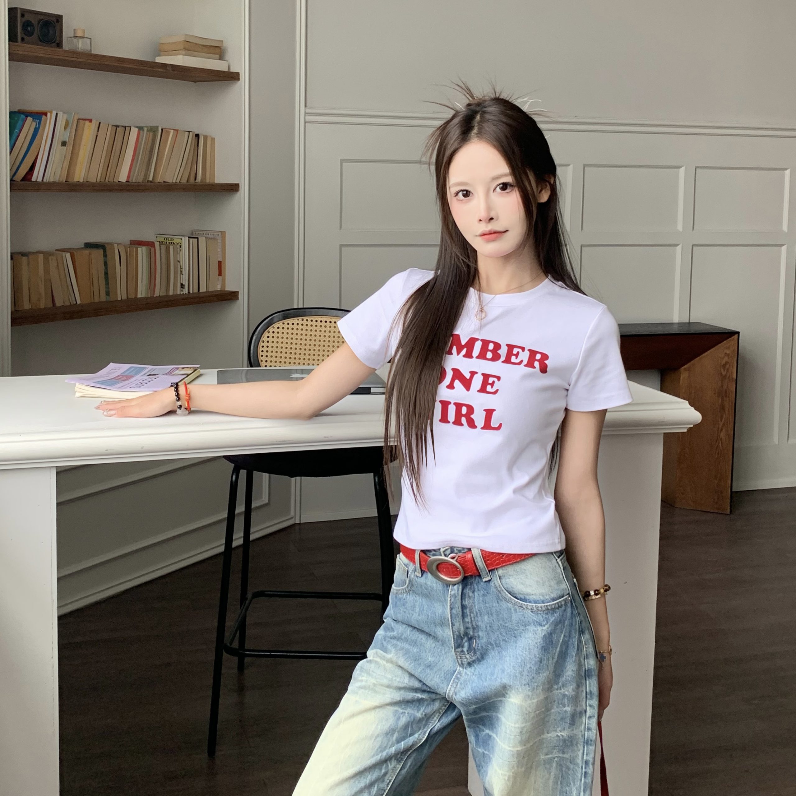 Sister Letter Print Short Sleeve T-Shirt for Women - 2025 Spring Slim Fit Casual Top in Trendy Y2K Style Sister Letter Print Short Sleeve T-Shirt for Women - 2025 Spring Slim Fit Casual Top in Trendy Y2K Style