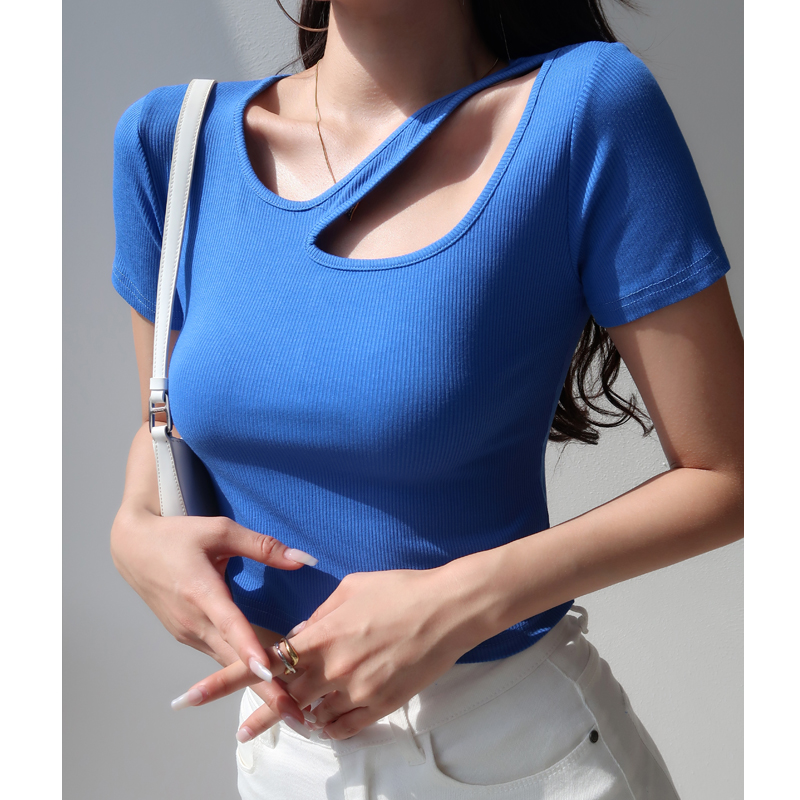 Slim Fit Hollow Round Neck Short Sleeve T-Shirt for Women - European American Style High Waist Solid Color Top, Perfect for Casual Chic Looks Slim Fit Hollow Round Neck Short Sleeve T-Shirt for Women - European American Style High Waist Solid Color Top, Perfect for Casual Chic Looks