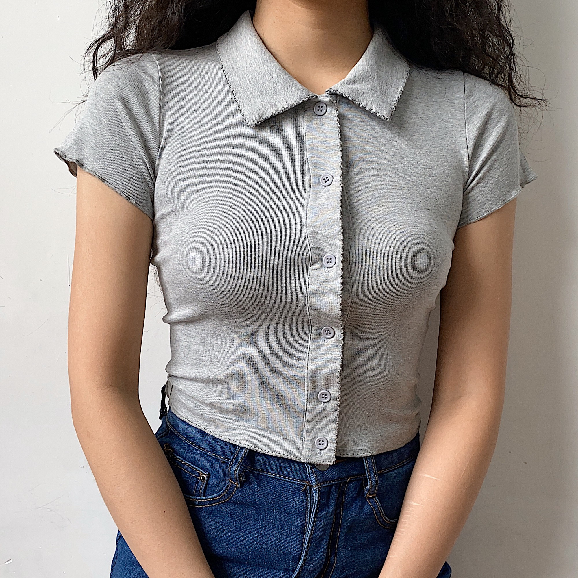 Slim-Fit Polo Collar Knitted Short-Sleeve T-Shirt for Women with Lace Cardigan - European American Minimalist Style Slim-Fit Polo Collar Knitted Short-Sleeve T-Shirt for Women with Lace Cardigan - European American Minimalist Style