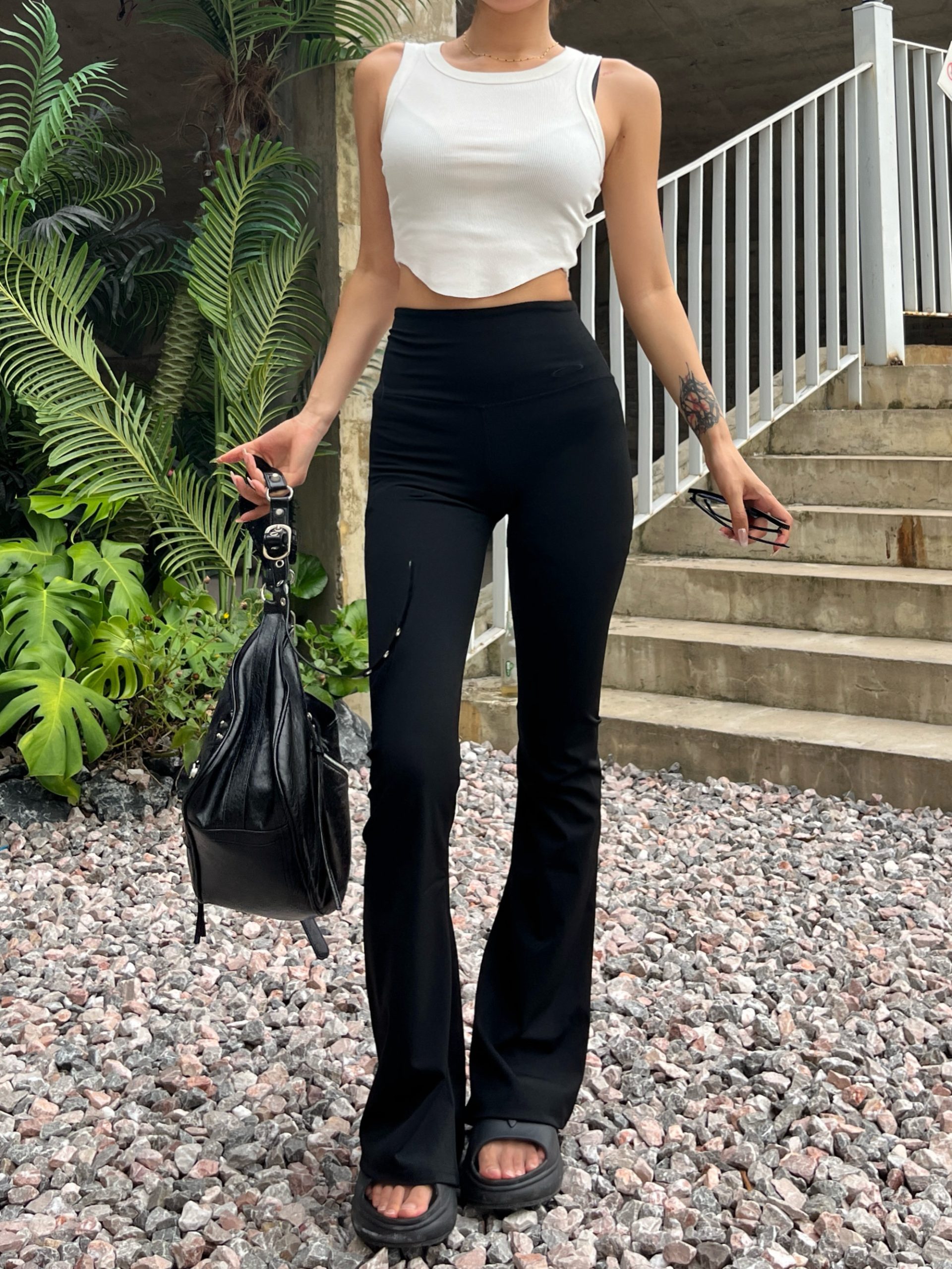 Slimming Black High-Waisted Flared Pants for Women - Stretchy Butt-Lifting Base Layer Leggings, Y2K Style Slimming Black High-Waisted Flared Pants for Women - Stretchy Butt-Lifting Base Layer Leggings, Y2K Style