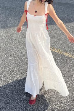 Solid Color Red Bow Tie Flowing Shoulder-Exposing Dress for Women - Spring/Summer 2025, Elegant 90s Y2K Style