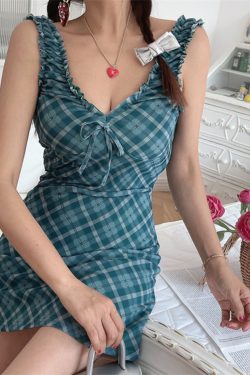 Spicy Girl Deep V Slim-Fit Elastic Mesh Vacation Dress - American Style 2025, Chic Summer Fashion for Trendy Women