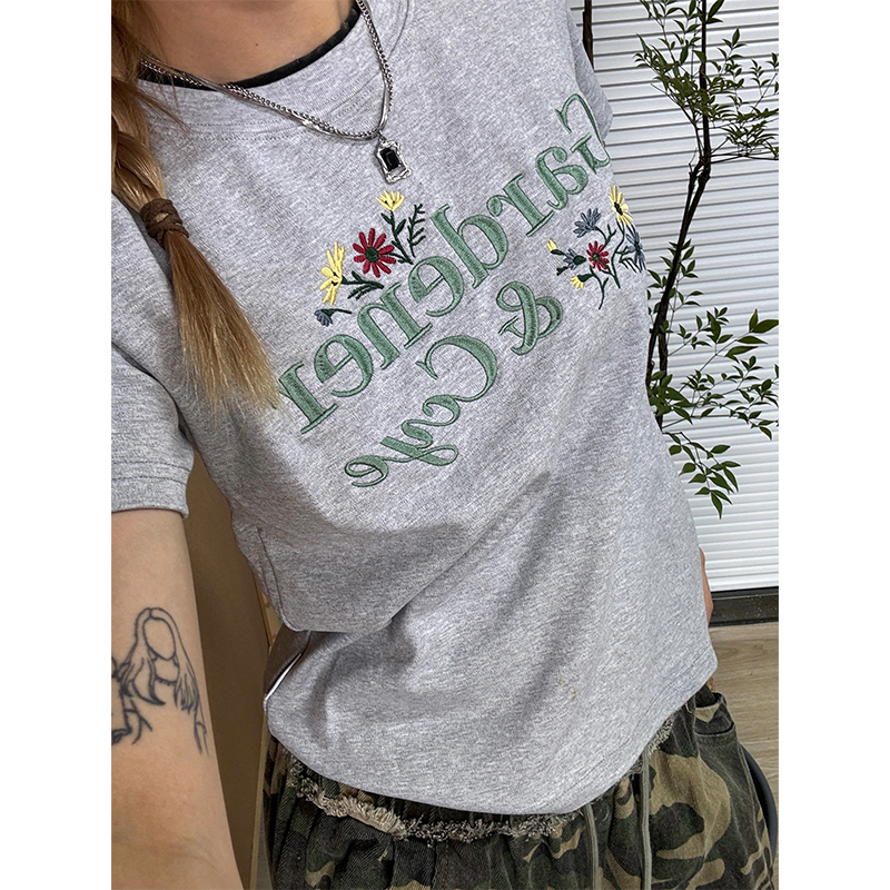 Spicy Girl Embroidered Short-Sleeve T-Shirt for Women - American Style Round Neck High Street Summer Trend Top Spicy Girl Embroidered Short-Sleeve T-Shirt for Women - American Style Round Neck High Street Summer Trend Top