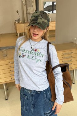 Spicy Girl Embroidered Short-Sleeve T-Shirt for Women - American Style Round Neck High Street Summer Trend Top