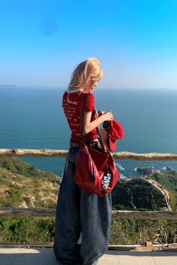 Spring American Style Pleated Lace Slim Fit Short Sleeve Women's Sports T-Shirt - Trendy Slimming Design for Casual Y2K Fashion