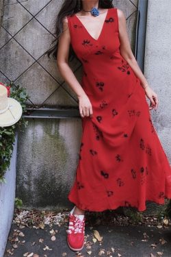 Stunning Red Floral Mermaid Dress - Handmade Draped V-Neck, Waist-Cinching, Perfect for Vacation & Summer Events