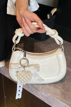 Stylish Minimalist Crossbody Saddle Bag for Women - Versatile 2025 Summer Handbag for Commuting and Everyday Use