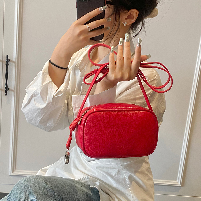 Stylish Yellow Crossbody Phone Bag for Women - Versatile Commuting Accessory, Summer 2025 Trendy Design Stylish Yellow Crossbody Phone Bag for Women - Versatile Commuting Accessory, Summer 2025 Trendy Design