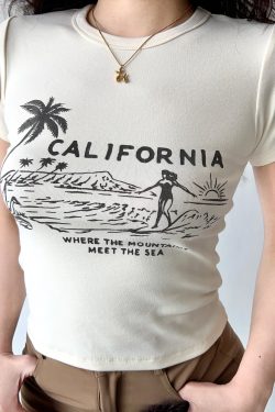 Summer Surf Print Round Neck Short Sleeve Cotton T-shirt for Women - Slim Fit, European American Style, Casual 90s Fashion