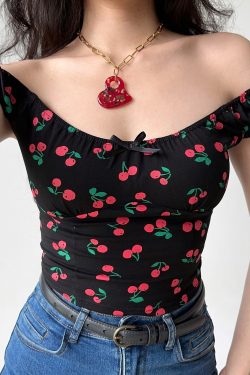 Sweet Cherry All-Over Print Puff Sleeve Slim T-Shirt - Low Neckline Round Neck Women's Top in European American Style