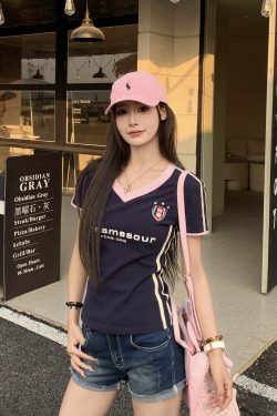 Sweet Cool Three Stripe V-Neck Short Sleeve T-Shirt for Women - Slim Fit American Style Summer 2025 Top