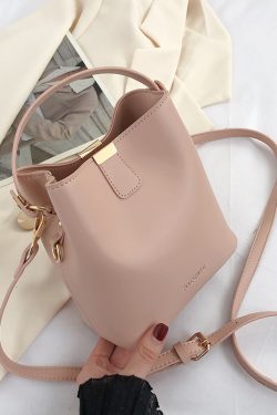 Trendy 2025 High-End Shoulder Bag - Versatile Summer Crossbody Bucket Bag for Work and Everyday Use