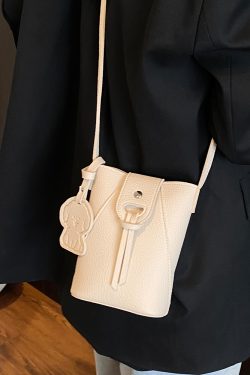 Trendy 2025 Small Bucket Bag for Women - Versatile Crossbody Shoulder Bag with High-End Fashion Appeal