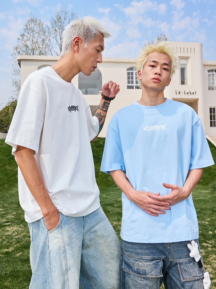 Trendy American Style Letter Print Short Sleeve T-Shirt for Couples - Retro Loose Fit Unisex Summer 2025 Fashion Trendy American Style Letter Print Short Sleeve T-Shirt for Couples - Retro Loose Fit Unisex Summer 2025 Fashion