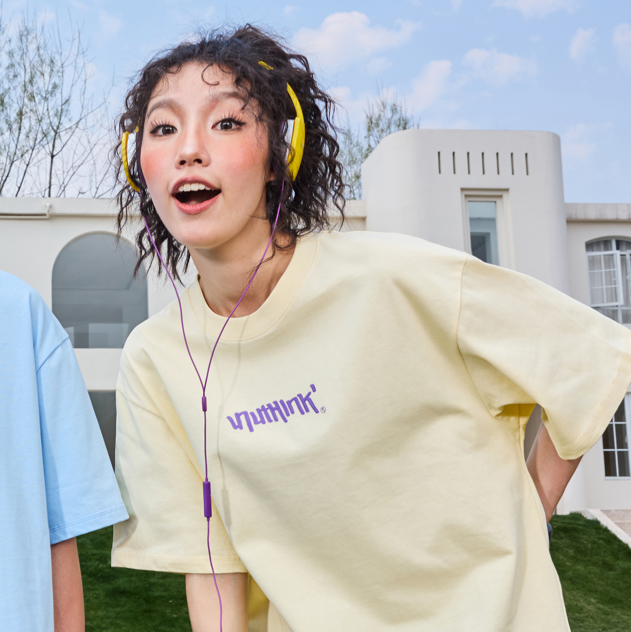 Trendy American Style Letter Print Short Sleeve T-Shirt for Couples - Retro Loose Fit Unisex Summer 2025 Fashion Trendy American Style Letter Print Short Sleeve T-Shirt for Couples - Retro Loose Fit Unisex Summer 2025 Fashion