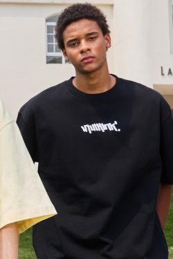 Trendy American Style Letter Print Short Sleeve T-Shirt for Couples - Retro Loose Fit Unisex Summer 2025 Fashion