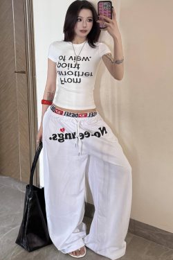 Trendy American Style Letter Print White T-Shirt for Women - Slim Fit Short Sleeve Top for Summer 2025 Fashion
