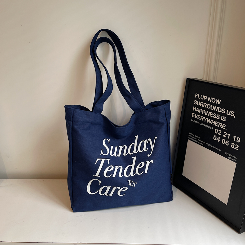 Trendy Canvas Tote Bag for Women, 2025 Casual Single-Shoulder Design, Spacious Student Bag, Everyday Essential Trendy Canvas Tote Bag for Women, 2025 Casual Single-Shoulder Design, Spacious Student Bag, Everyday Essential