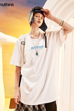 Trendy Cartoon Bear Loose Unisex Short Sleeve T-Shirt for Men and Women - Summer National Style Casual Tee