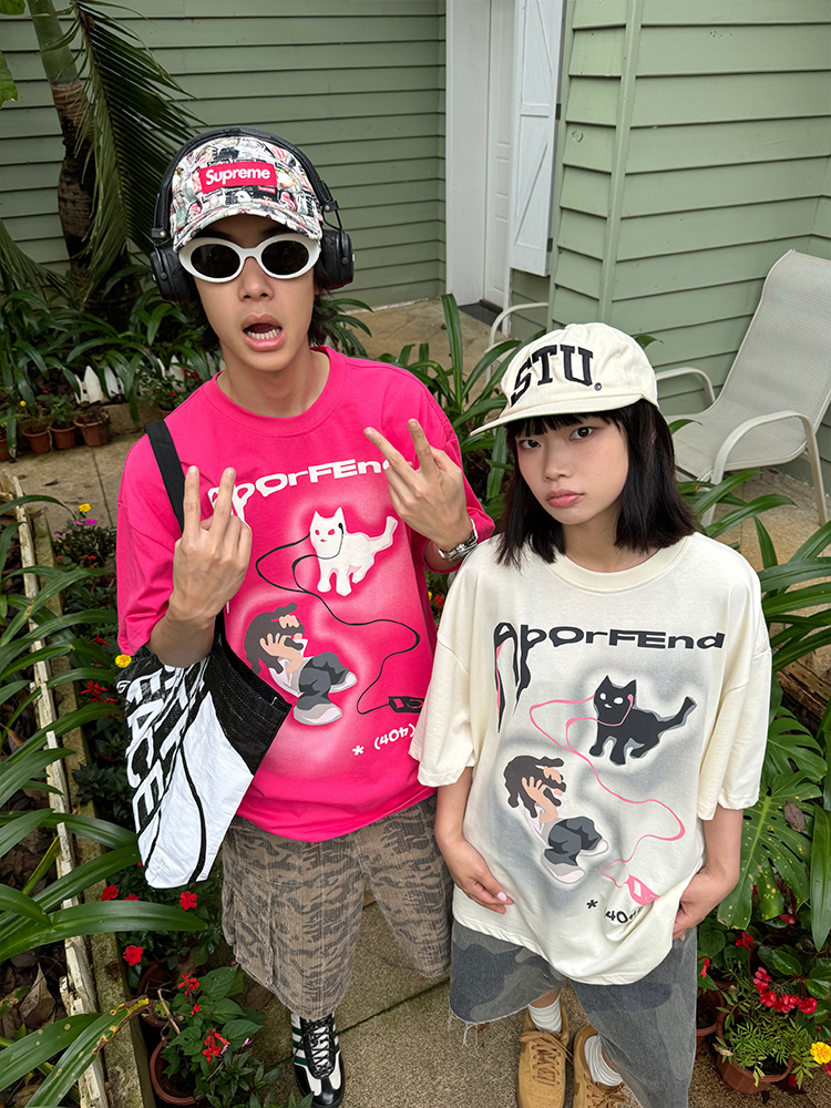 Trendy Cartoon Cat Headphones Short Sleeve T-Shirt for Men & Women, Summer Loose Fit High Street American Style, 90s Vibe Trendy Cartoon Cat Headphones Short Sleeve T-Shirt for Men & Women, Summer Loose Fit High Street American Style, 90s Vibe