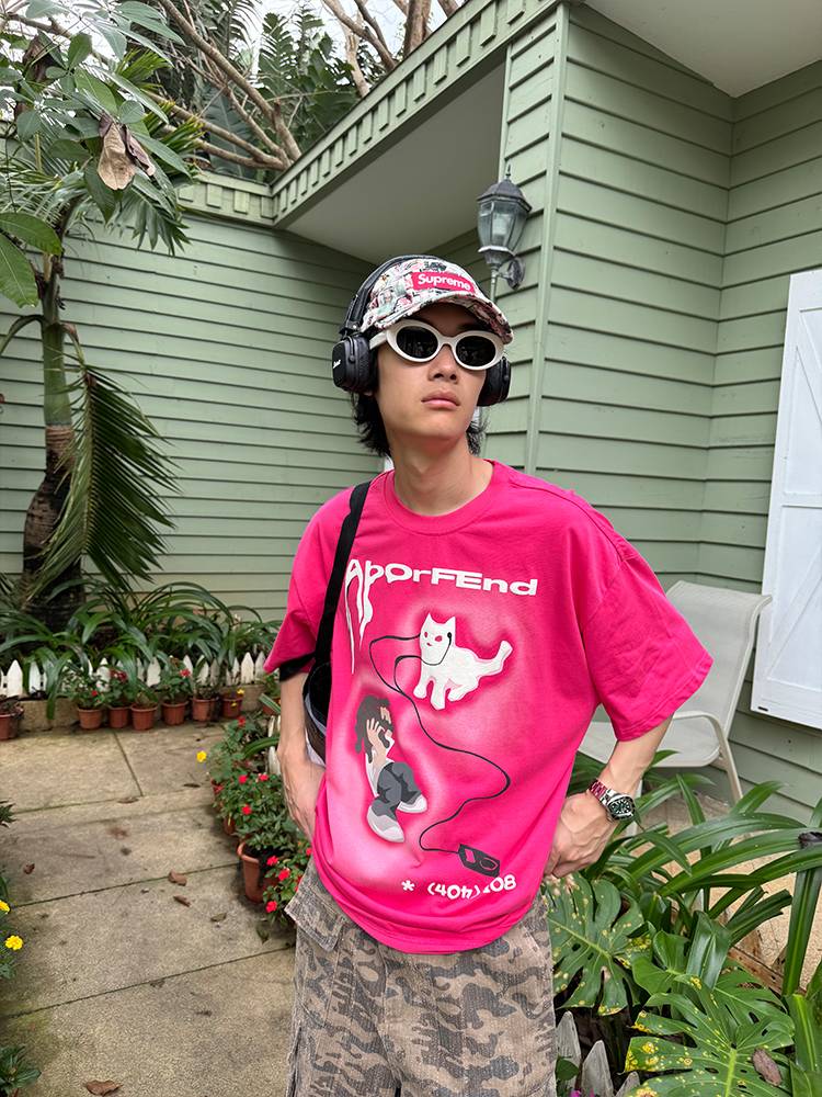 Trendy Cartoon Cat Headphones Short Sleeve T-Shirt for Men & Women, Summer Loose Fit High Street American Style, 90s Vibe Trendy Cartoon Cat Headphones Short Sleeve T-Shirt for Men & Women, Summer Loose Fit High Street American Style, 90s Vibe