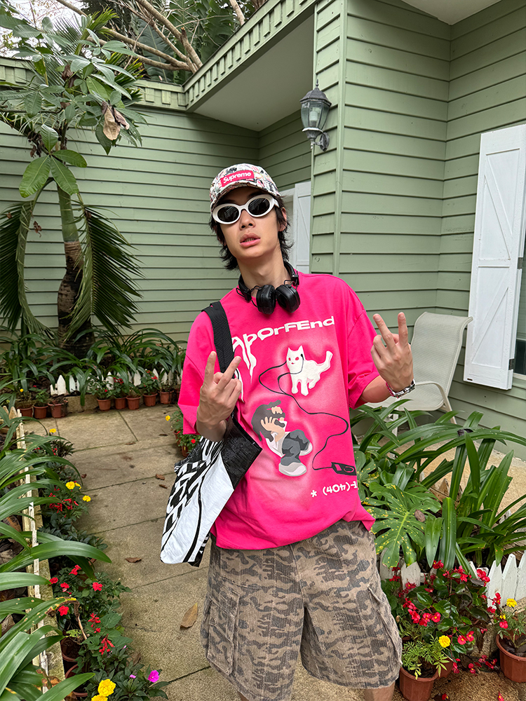 Trendy Cartoon Cat Headphones Short Sleeve T-Shirt for Men & Women, Summer Loose Fit High Street American Style, 90s Vibe Trendy Cartoon Cat Headphones Short Sleeve T-Shirt for Men & Women, Summer Loose Fit High Street American Style, 90s Vibe