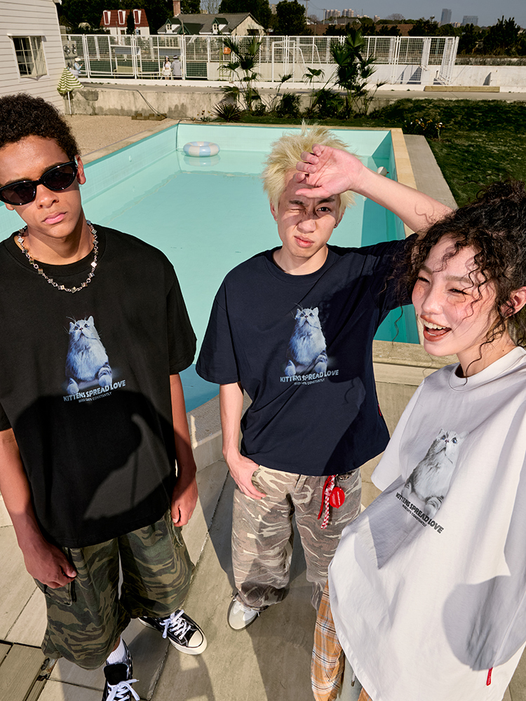 Trendy Cat Print Short Sleeve T-Shirt for Couples, American Vintage Loose Fit, Unisex Summer Style 2025, Y2K Aesthetic Trendy Cat Print Short Sleeve T-Shirt for Couples, American Vintage Loose Fit, Unisex Summer Style 2025, Y2K Aesthetic