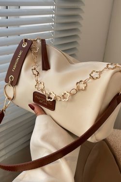 Trendy Chain Crossbody Bag for Women - Versatile Stylish Pillow Bag for Spring/Summer 2025 Fashion