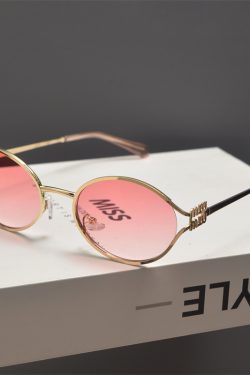 Trendy Cyberpunk Metal Oval Sunglasses for Women - Flattering High-End Style for Round Faces, Hip-Hop Party Accessory
