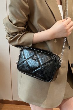 Trendy Diamond Quilted Square Bag for Women, Korean Style INS Fashion, Summer 2025 Shoulder Bag, Small Chanel-Inspired Design