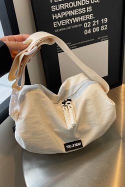 Trendy Japanese-Style Minimalist Oxford Cloth Crossbody Bag for Women, Versatile Wide Shoulder Strap Wrinkled Dumpling Design