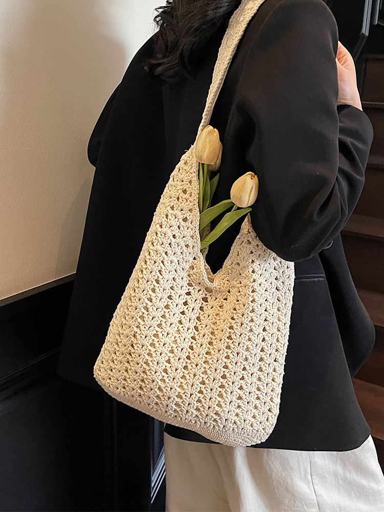 Trendy Knitted Women's Shoulder Bag - 2025 Lazy Style Large Capacity Tote for Class and Commuting Trendy Knitted Women's Shoulder Bag - 2025 Lazy Style Large Capacity Tote for Class and Commuting