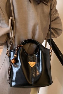 Trendy Korean Oil Wax Leather Small Square Shoulder Bag for Women - Versatile 2025 High-End Fashion Accessory