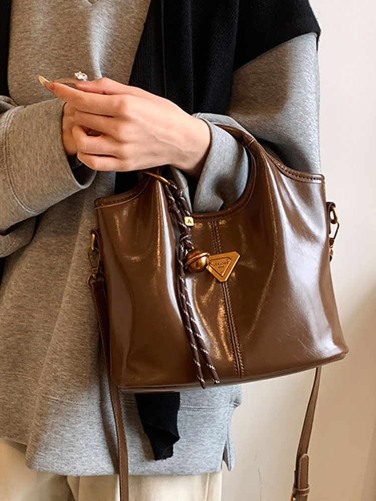 Trendy Korean Oil Wax Leather Small Square Shoulder Bag for Women - Versatile 2025 High-End Fashion Accessory Trendy Korean Oil Wax Leather Small Square Shoulder Bag for Women - Versatile 2025 High-End Fashion Accessory