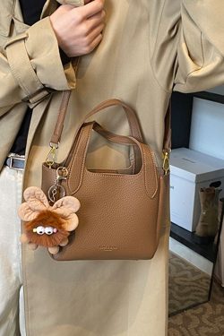 Trendy Korean Style Bucket Bag for Women - Minimalist Versatile Shoulder Bag for Winter 2025, High-End Casual Fashion