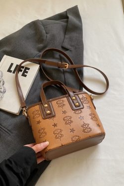 Trendy Korean Style Crossbody Bucket Bag - Cute Handheld Shoulder Bag for Spring 2025 Fashion