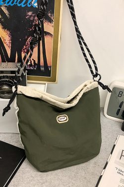 Trendy Korean Style Large Capacity Nylon Crossbody Bucket Bag for Women - Summer 2025 Niche Design
