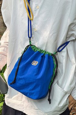 Trendy Korean Style Large Capacity Nylon Crossbody Bucket Bag for Women - Summer 2025 Niche Design