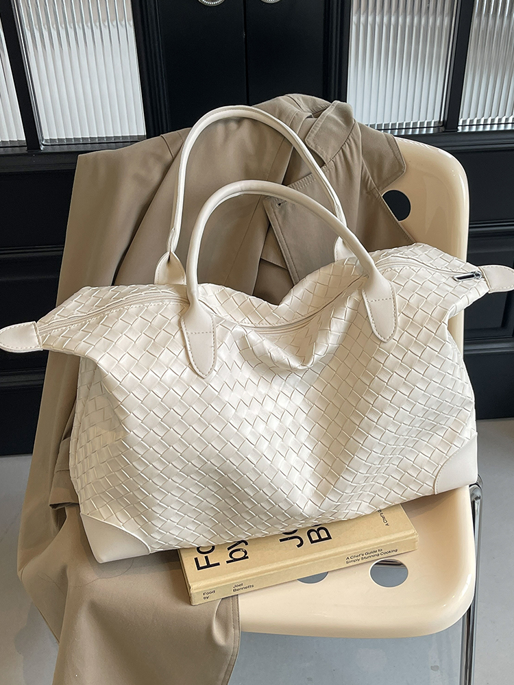 Trendy Korean Style Large Capacity Tote Bag for Women, Versatile Shoulder Bag for Summer 2025, High-End Commuting Essential Trendy Korean Style Large Capacity Tote Bag for Women, Versatile Shoulder Bag for Summer 2025, High-End Commuting Essential