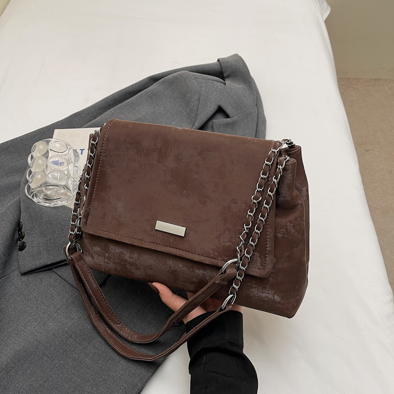 Trendy Korean Style Tote Bag for Women | 2025 Casual Underarm Bag | Versatile High-End Commuting Handbag Trendy Korean Style Tote Bag for Women | 2025 Casual Underarm Bag | Versatile High-End Commuting Handbag