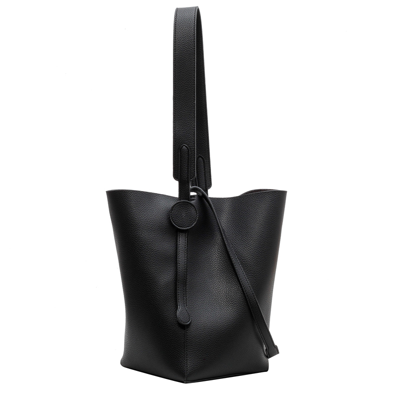 Trendy Large-Capacity Women's Shoulder Bag - Spring/Summer 2025 Versatile Bucket Bag for Commuting and Everyday Use Trendy Large-Capacity Women's Shoulder Bag - Spring/Summer 2025 Versatile Bucket Bag for Commuting and Everyday Use