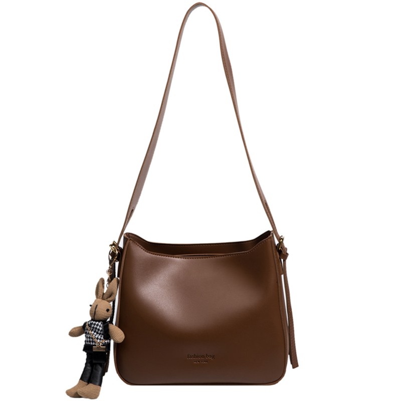 Trendy Large Retro Shoulder Bag for Women - Versatile Crossbody Design for Spring/Summer 2025 Fashion Trendy Large Retro Shoulder Bag for Women - Versatile Crossbody Design for Spring/Summer 2025 Fashion