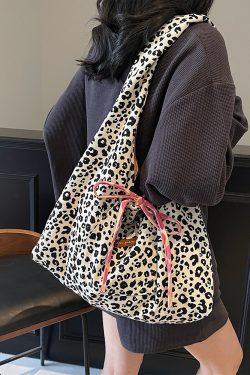 Trendy Leopard Print Tote Bag for Women - Large Capacity Shoulder Bag for Class and Commuting, 2025 Fashion Must-Have