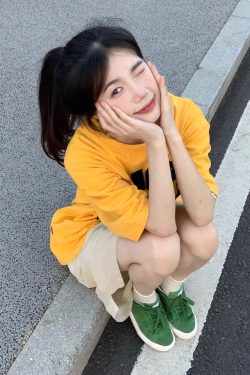 Trendy Letter Print Short Sleeve T-Shirt for Women - American Street Style, Plus Size, Loose Fit, College Vibe, Age-Reducing Top