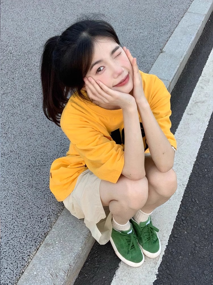 Trendy Letter Print Short Sleeve T-Shirt for Women - American Street Style, Plus Size, Loose Fit, College Vibe, Age-Reducing Top Trendy Letter Print Short Sleeve T-Shirt for Women - American Street Style, Plus Size, Loose Fit, College Vibe, Age-Reducing Top