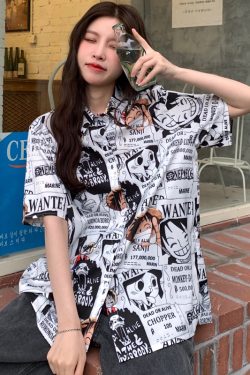 Trendy Loose-Fit Cartoon Print Short Sleeve Shirt for Summer - Versatile Hong Kong Style Top for Niche Girls and Students