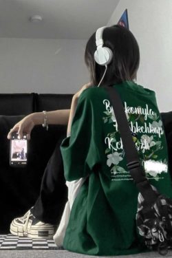 Trendy Loose Fit Short Sleeve T-Shirt for Women - Plus Size Hip-Hop Style, Casual Cotton Top for Chubby Girls