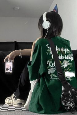 Trendy Loose Fit Short Sleeve T-Shirt for Women - Plus Size Hip-Hop Style, Casual Cotton Top for Chubby Girls