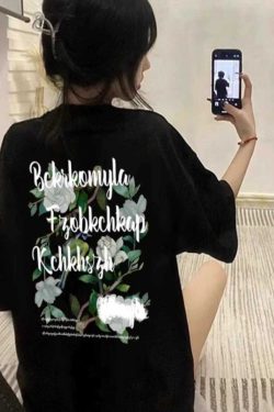 Trendy Loose Fit Short Sleeve T-Shirt for Women - Plus Size Hip-Hop Style, Casual Cotton Top for Chubby Girls