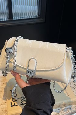 Trendy Minimalist Women's Crossbody Bag - 2025 Korean Style Small Square Handbag, Versatile Niche Design for Fashion Lovers